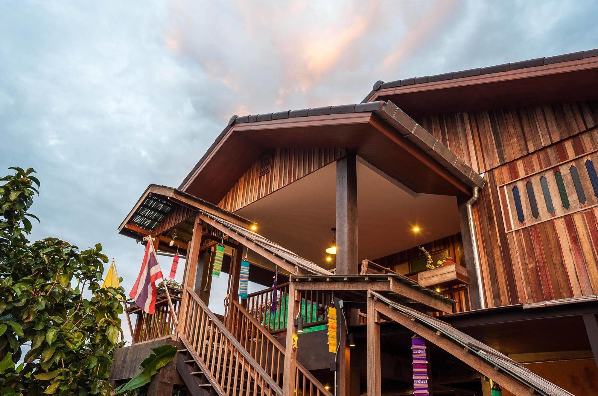 Hueandin Klinmai Boutique Hotel Chiang Mai Dış mekan fotoğraf